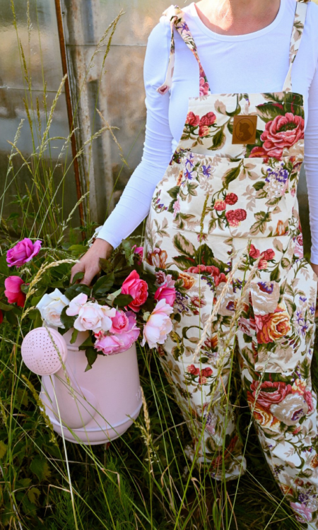 Elegancka Ogrodniczka Ogrodniczki  (1).png