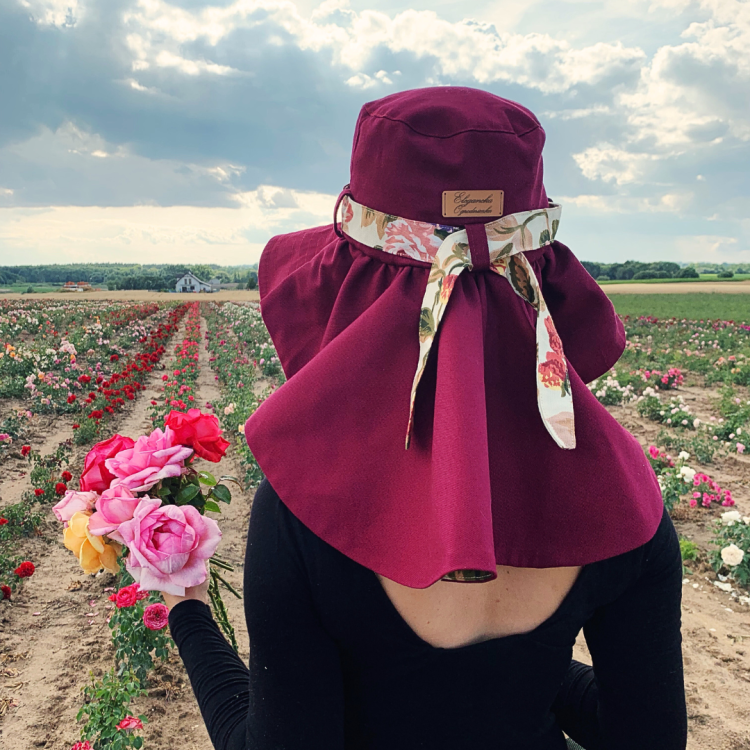 Elegancka ogrodniczka - kapelusz (2).png