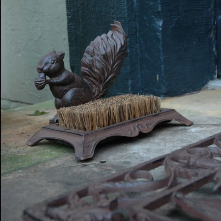 Szczotka do butów -wiewiórka II.webp