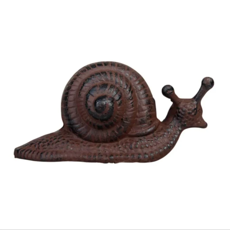 żeliwna figurka- ślimak.webp