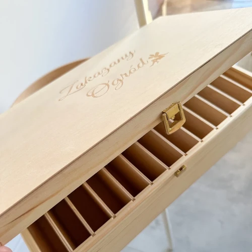 Duża skrzynia na nasiona ( lite drewno )